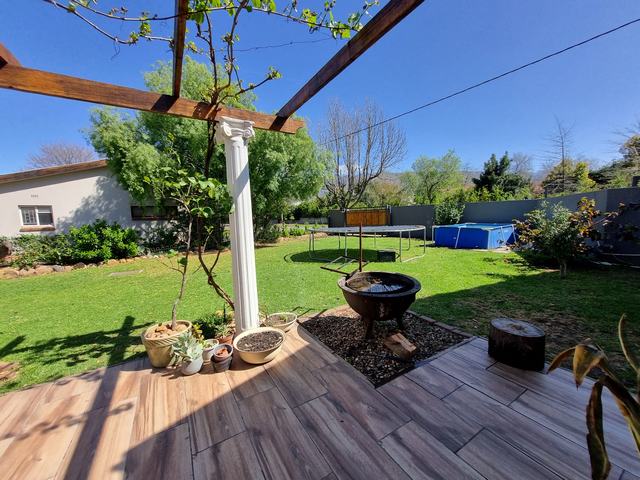 4 Bedroom Property for Sale in Prince Alfred Hamlet Western Cape